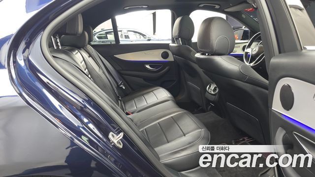 Mercedes-Benz E-Class (W213) E250 Avantgarde 2021 — фото 12