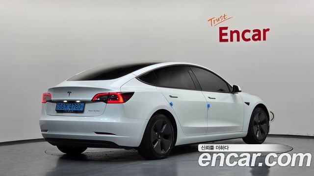 Tesla Model 3 Long Range AWD 2022 — фото 2