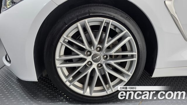 Genesis G70 2.2D Elite 2019 — фото 5