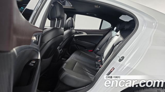 Genesis G70 2.2D Elite 2019 — фото 12