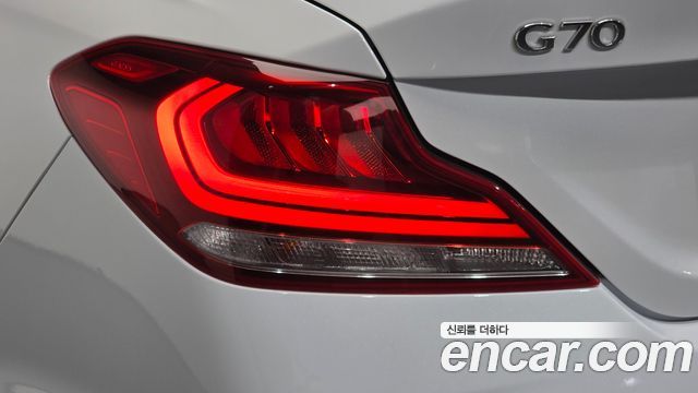 Genesis G70 2.2D Elite 2019 — фото 23