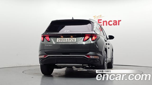 Hyundai Tucson (NX4) Gasoline 1.6 Turbo 2WD Premium 2023 — фото 4