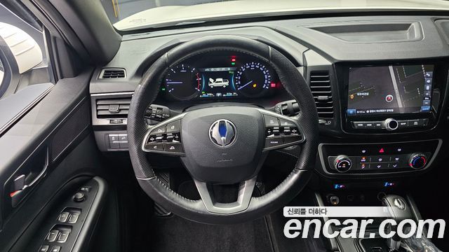 KG Mobility (SsangYong) Rexton Sports Khan Diesel 2.2 2WD Prestige Special (5-Link) 2021 — фото 13