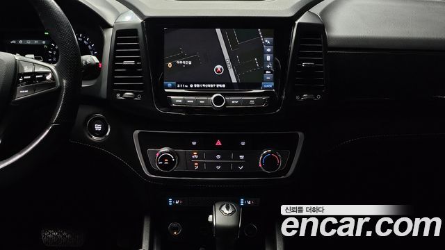KG Mobility (SsangYong) Rexton Sports Khan Diesel 2.2 2WD Prestige Special (5-Link) 2021 — фото 14