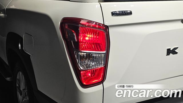 KG Mobility (SsangYong) Rexton Sports Khan Diesel 2.2 2WD Prestige Special (5-Link) 2021 — фото 23