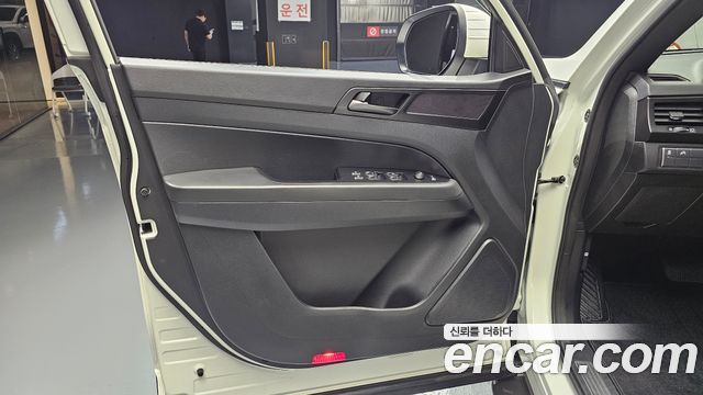 KG Mobility (SsangYong) Rexton Sports Khan Diesel 2.2 2WD Prestige Special (5-Link) 2021 — фото 24