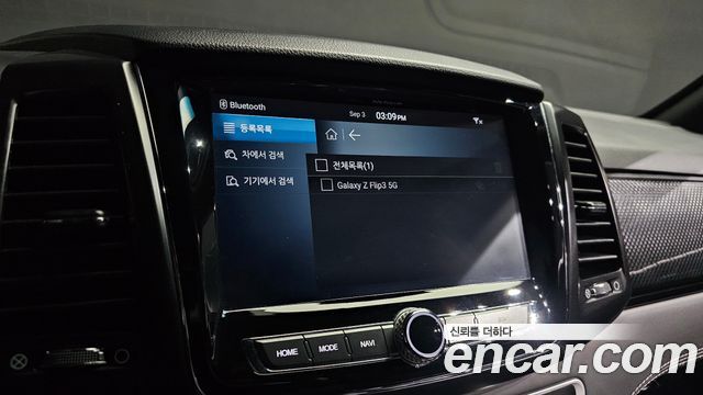 KG Mobility (SsangYong) Rexton Sports Khan Diesel 2.2 2WD Prestige Special (5-Link) 2021 — фото 30