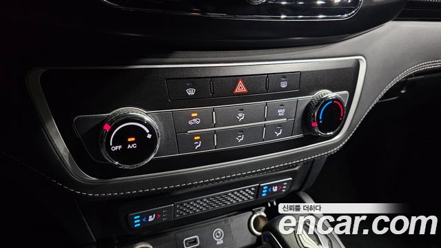 KG Mobility (SsangYong) Rexton Sports Khan Diesel 2.2 2WD Prestige Special (5-Link) 2021 — фото 31