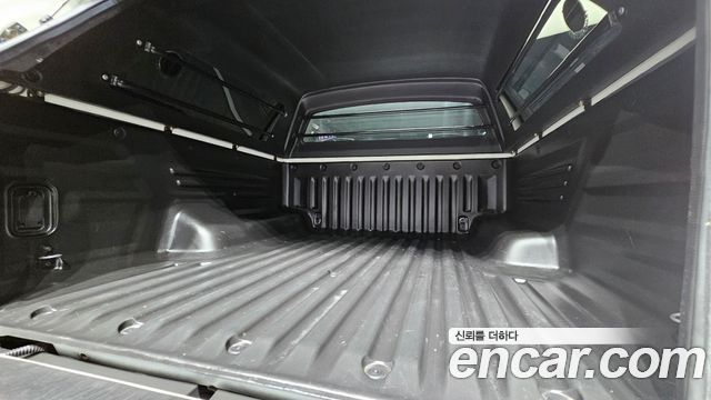 KG Mobility (SsangYong) Rexton Sports Khan Diesel 2.2 2WD Prestige Special (5-Link) 2021 — фото 37