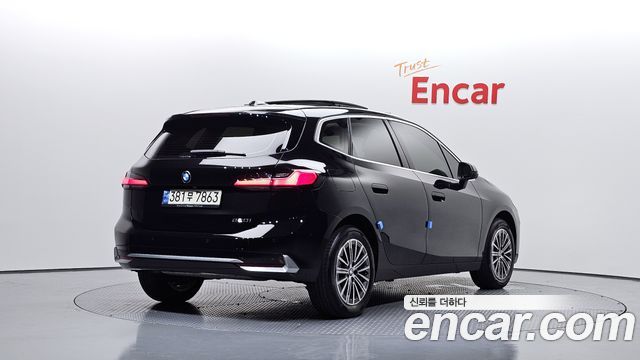 BMW 2 Series Active Tourer (U06) 220i Luxury 2024 — фото 2