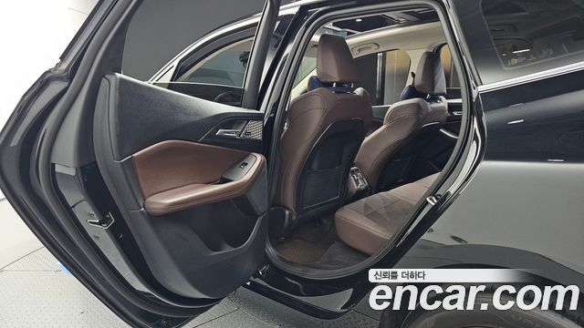 BMW 2 Series Active Tourer (U06) 220i Luxury 2024 — фото 12
