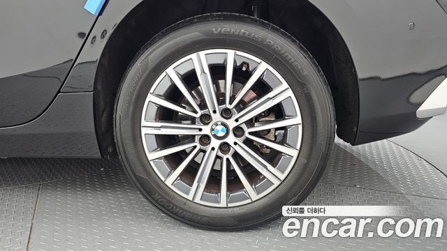 BMW 2 Series Active Tourer (U06) 220i Luxury 2024 — фото 21
