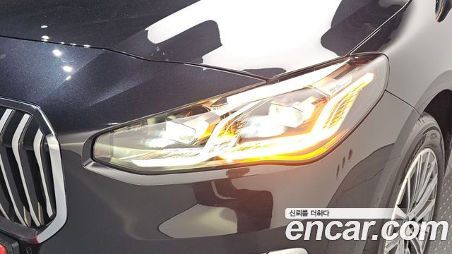 BMW 2 Series Active Tourer (U06) 220i Luxury 2024 — фото 22