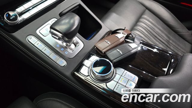 Genesis G90 3.8 AWD Luxury 2019 — фото 9