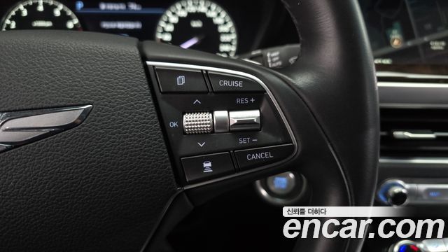 Genesis G90 3.8 AWD Luxury 2019 — фото 15