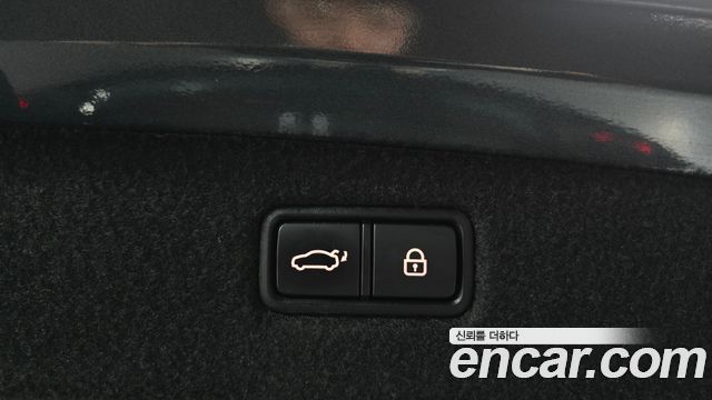 Genesis G90 3.8 AWD Luxury 2019 — фото 16