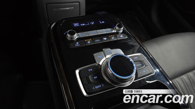 Genesis G90 3.8 AWD Luxury 2019 — фото 18