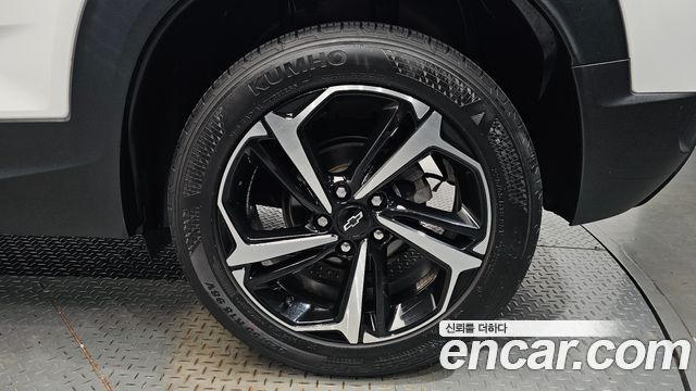 Chevrolet Trailblazer 1.3 Turbo 4WD RS 2021 — фото 21