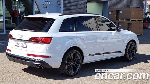 Audi Q7 (4M) 55 TFSI Quattro Premium 2025 — фото 2