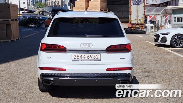 Audi Q7 (4M) 55 TFSI Quattro Premium 2025 — фото 4