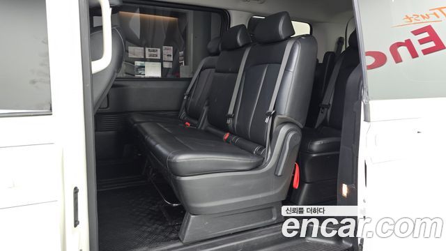 Hyundai Staria Tourer 11-Seater Modern 2022 — фото 11