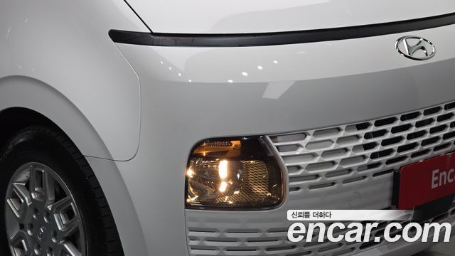 Hyundai Staria Tourer 11-Seater Modern 2022 — фото 22