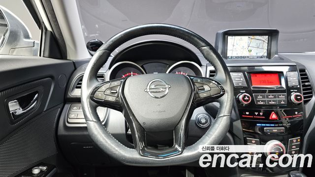 KG Mobility (SsangYong) Tivoli Air Diesel IX 2WD 2016 — фото 13