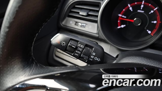 KG Mobility (SsangYong) Tivoli Air Diesel IX 2WD 2016 — фото 17