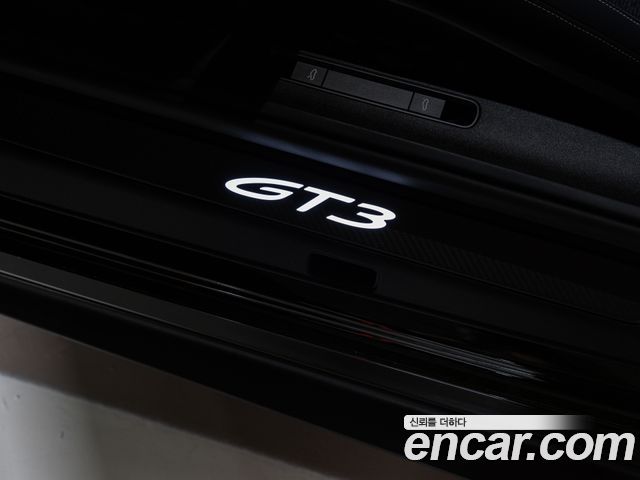 Porsche 911 (992) GT3 Touring 2026 — фото 2