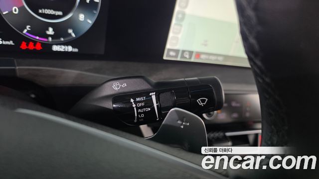 Kia K8 2.5 Gasoline 2WD Noblesse 2022 — фото 19