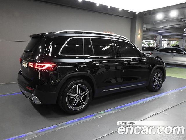 Mercedes-Benz GLB-Class (X247) GLB250 4MATIC 2023 — фото 3
