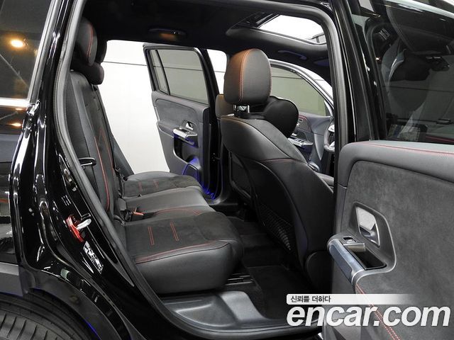 Mercedes-Benz GLB-Class (X247) GLB250 4MATIC 2023 — фото 15