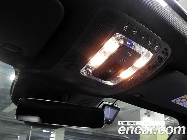 Mercedes-Benz GLB-Class (X247) GLB250 4MATIC 2023 — фото 16