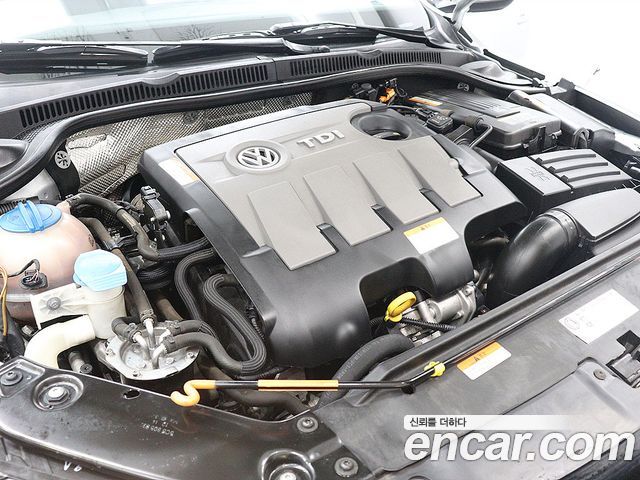Volkswagen Jetta 1.6 TDI Blue Motion 6th 2014 — фото 5