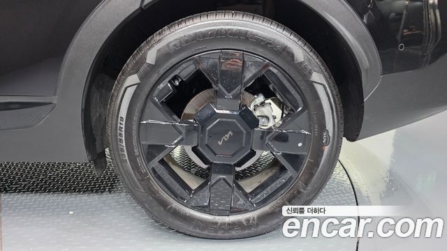 Kia Sportage (V) Gasoline 1.6 Turbo 2WD Signature X Line 2026 — фото 21