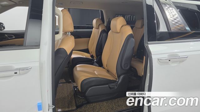 Kia Carnival (IV) Diesel 9-Seater Noblesse 2023 — фото 11