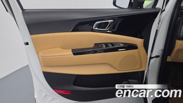 Kia Carnival (IV) Diesel 9-Seater Noblesse 2023 — фото 25