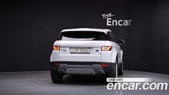 Land Rover Range Rover Evoque 2.0 TD4 HSE 2018 — фото 4