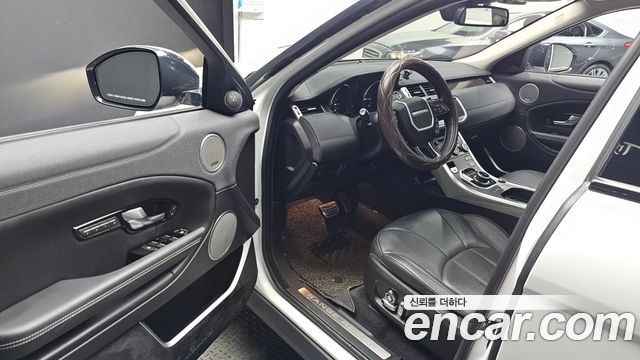 Land Rover Range Rover Evoque 2.0 TD4 HSE 2018 — фото 10