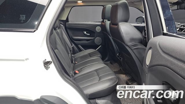 Land Rover Range Rover Evoque 2.0 TD4 HSE 2018 — фото 11
