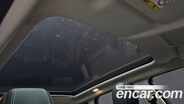 Land Rover Range Rover Evoque 2.0 TD4 HSE 2018 — фото 19