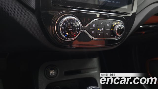 Renault Korea QM3 RE 2014 — фото 17