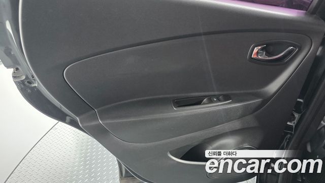 Renault Korea QM3 RE 2014 — фото 25