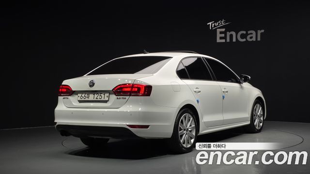 Volkswagen Jetta 2.0 TDI 6th 2014 — фото 2