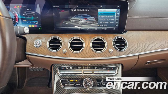 Mercedes-Benz E-Class (W213) E300 4MATIC Exclusive 2019 — фото 14