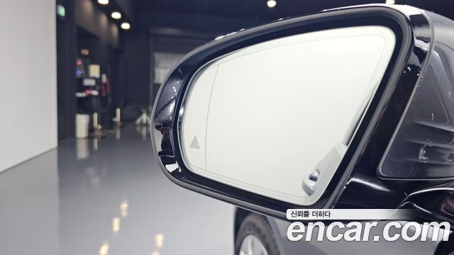 Mercedes-Benz E-Class (W213) E300 4MATIC Exclusive 2019 — фото 27