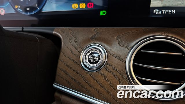 Mercedes-Benz E-Class (W213) E300 4MATIC Exclusive 2019 — фото 28