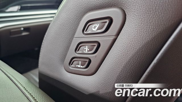 Hyundai Grandeur (GN7) 3.5 LPG 2WD Exclusive 2023 — фото 18