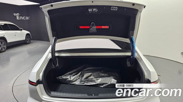 Hyundai Grandeur (GN7) 3.5 LPG 2WD Exclusive 2023 — фото 20
