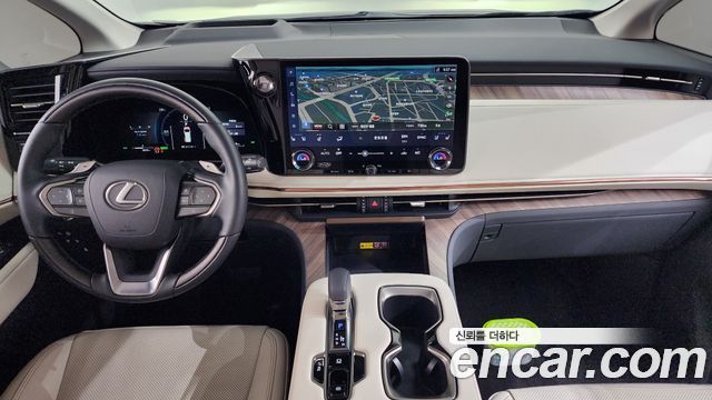 Lexus LM (II) 500h Executive 2025 — фото 7